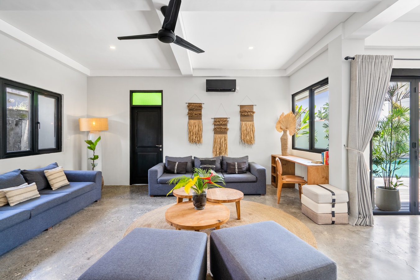 Abu - 5 Bedrooms with Pool and Rooftop in Berawa in Canggu, Bali — image 5