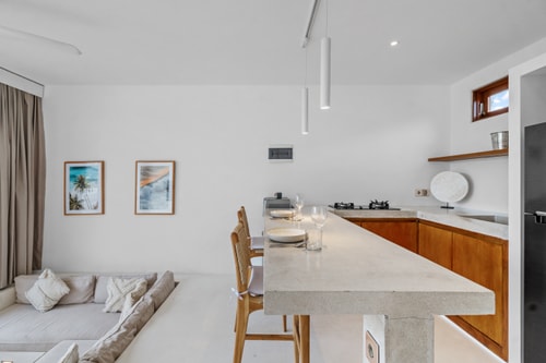 1BR Suite w/ Sunset Poolside Deck & Sunken Sofa in Canggu, Bali — image 4