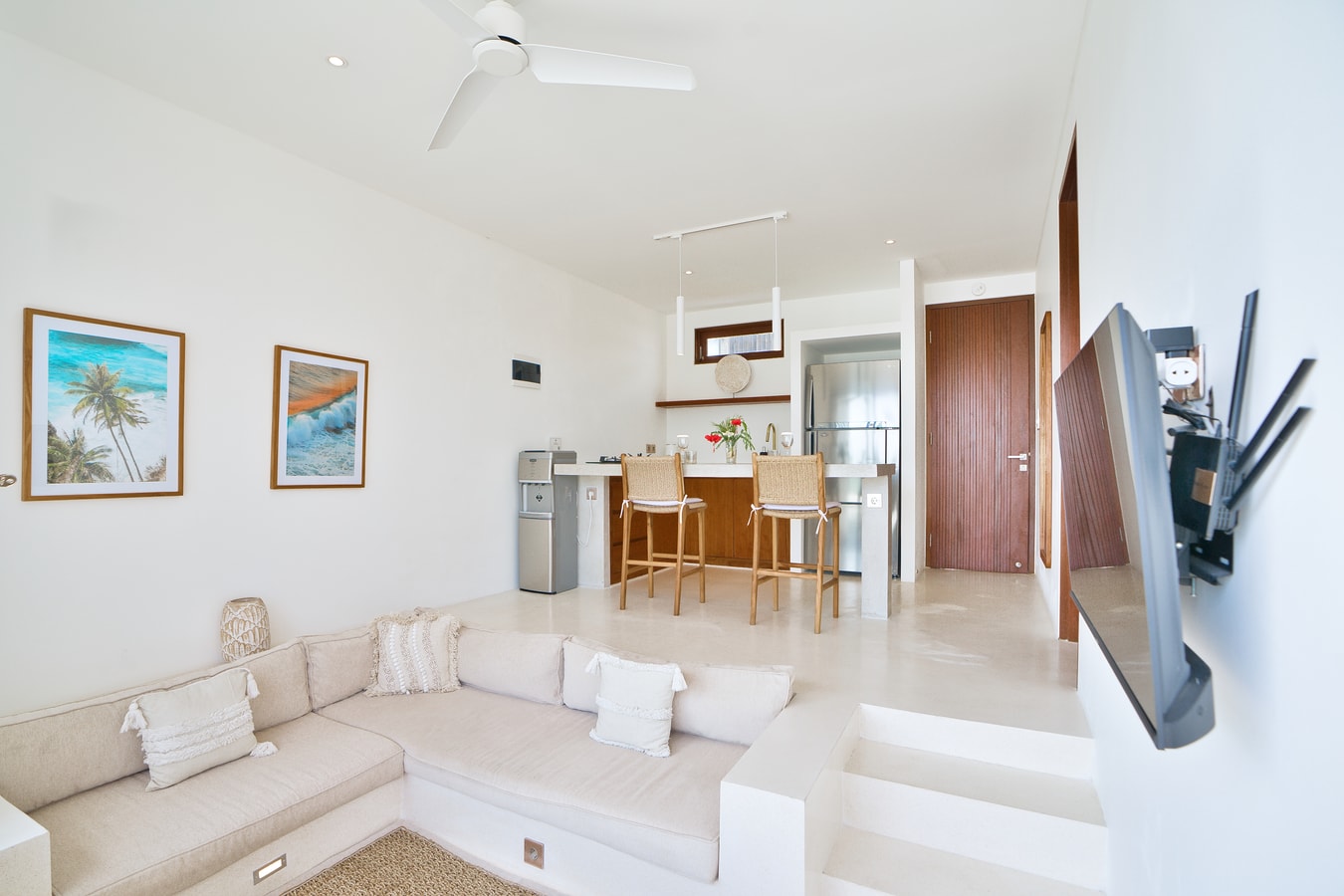 1BR Sunset Deck Canggu Apart | Pool, Near Cafés in Canggu, Bali — image 17