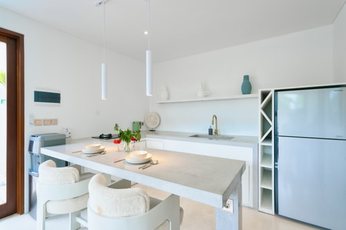 Luxury Canggu 1BR Suite | Sunkissed Pool & Sofabed in Canggu, Bali — image 6