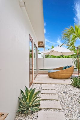 Luxury Canggu 1BR Suite | Sunkissed Pool & Sofabed in Canggu, Bali — image 14