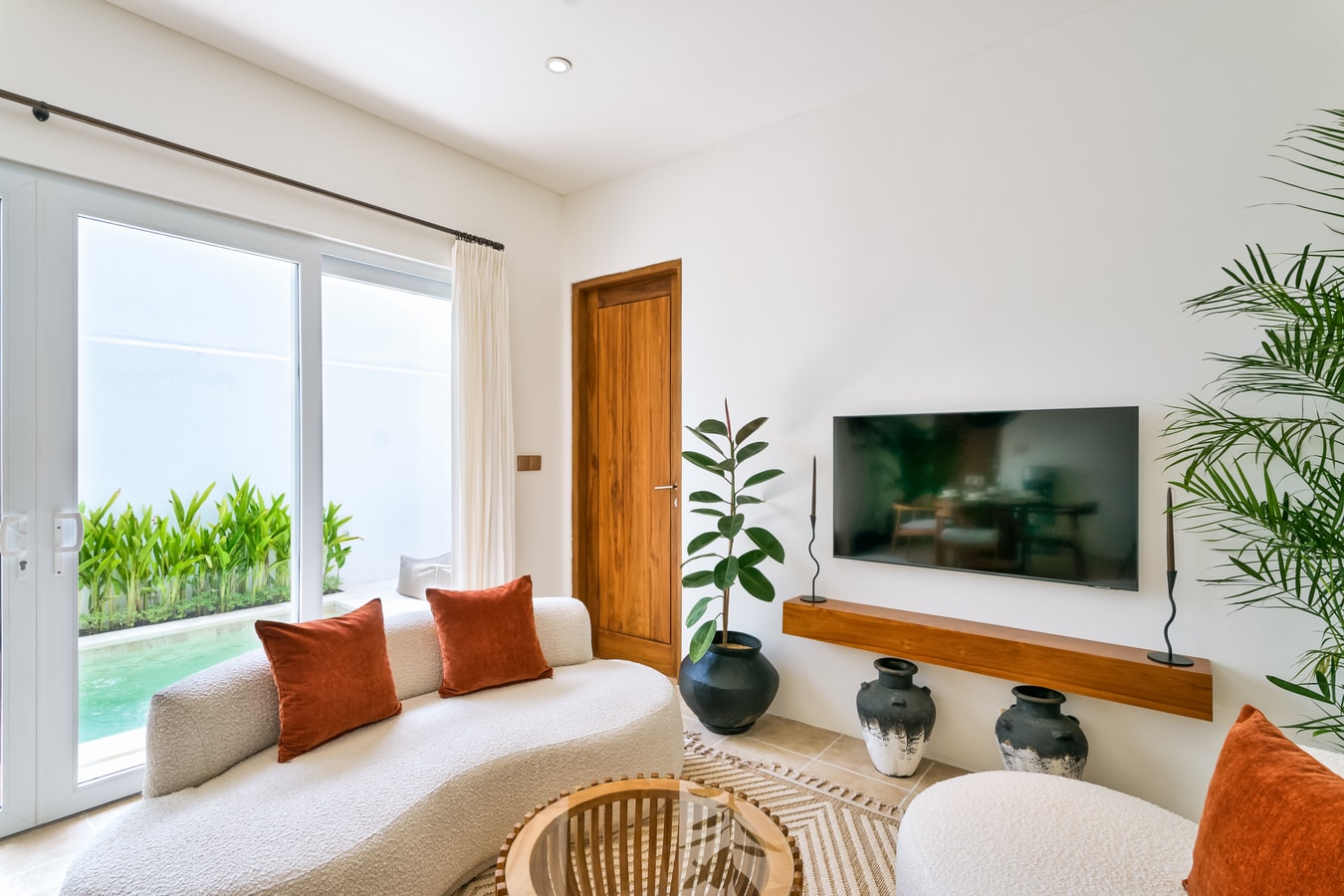 Elena Villa - 2BR with Rooftop and Pool, Cemagi in Canggu, Bali — image 3