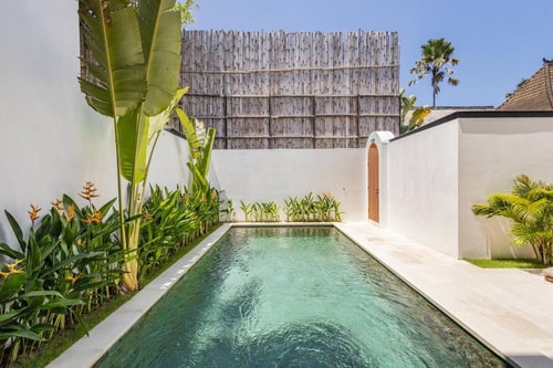 Luxury 3BR Villa with Private Pool & Rooftop Views in Canggu, Bali — image 4