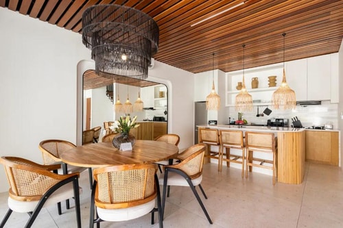 Luxury 3BR Villa with Private Pool & Rooftop Views in Canggu, Bali — image 6