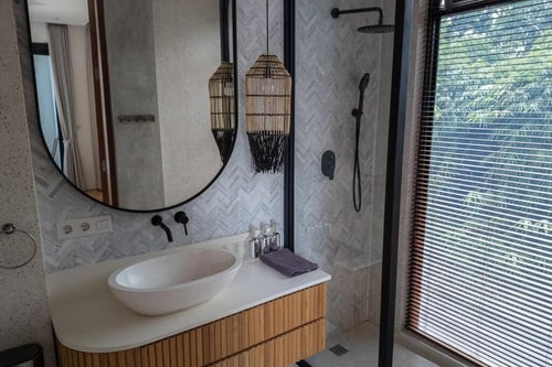 3BR Ocean Breeze Getaway w/ Private Pool & Rooftop in Canggu, Bali — image 14