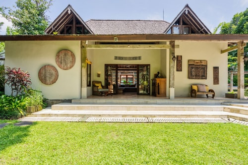 4BR Secluded Ubud | Infinity Pool & Teak Pavilions in Ubud, Bali — image 14