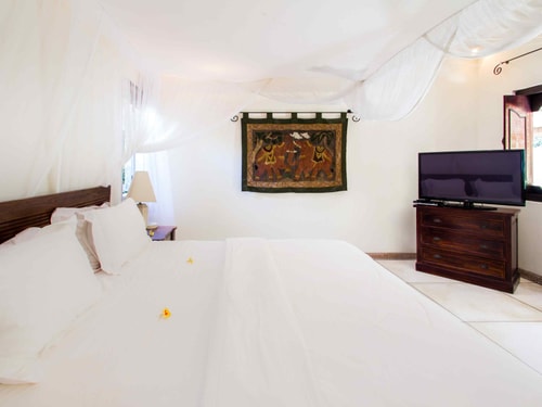 2BR: Modern Villa in Seminyak with Pool in Seminyak, Bali — image 8