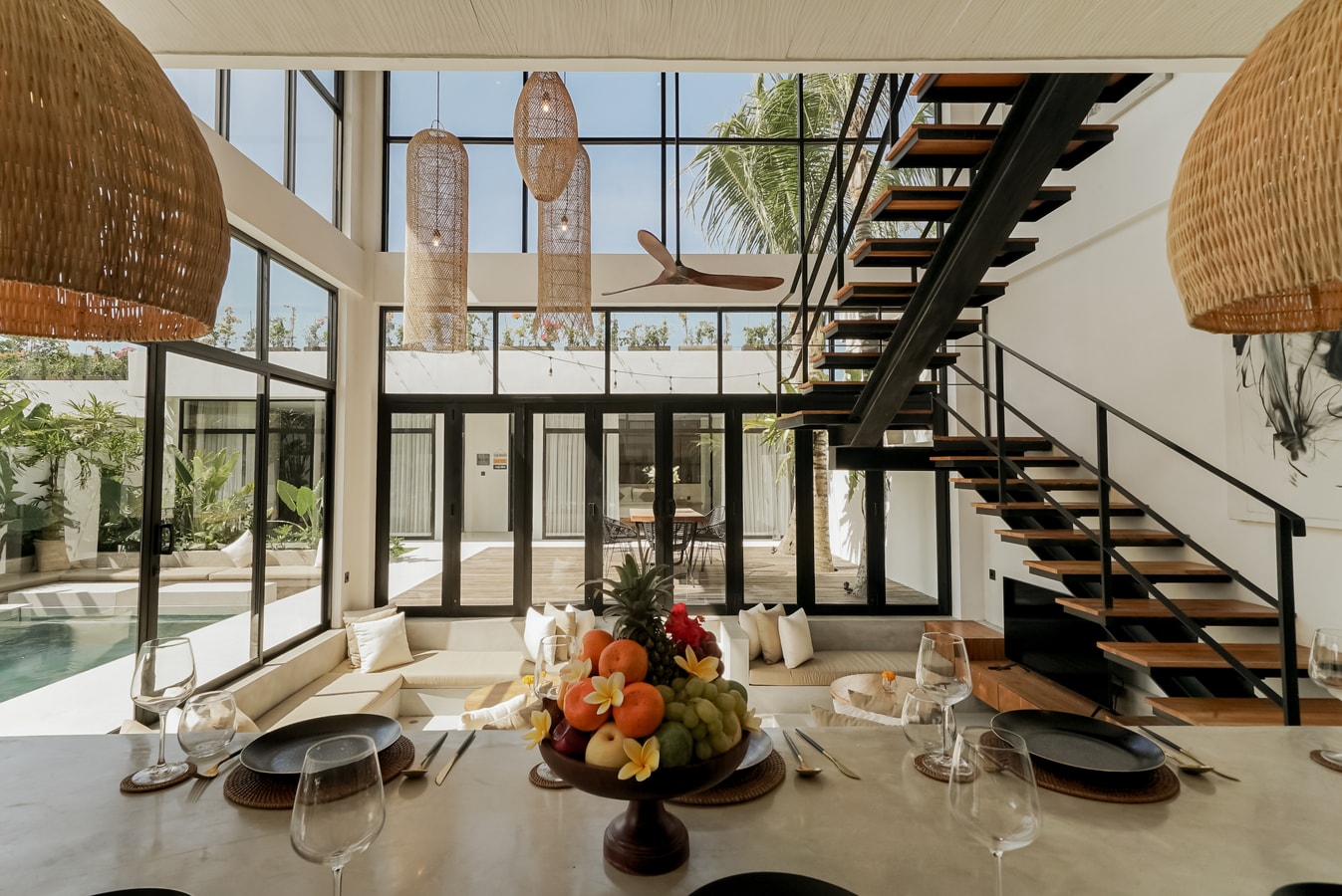4BR Modern Villa in Pererenan with Private Pool in Canggu, Bali — image 3