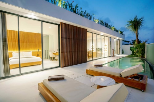 3BR Luxury Villa w/ Beach access in Canggu, Bali — image 8