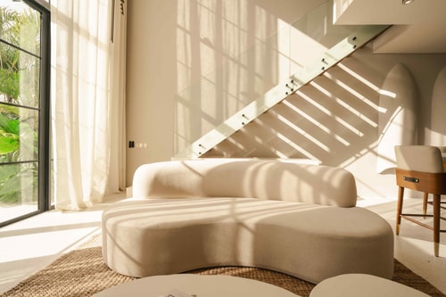 Berawa Elegant 2BR Villa w/ Paddy Views & Pool in Canggu, Bali — image 10