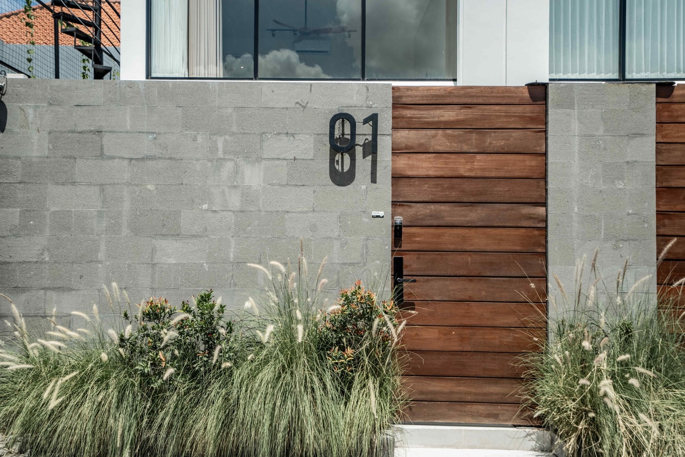 Contemporary Canggu 2BR Villa w/ Pool, Prime Loc in Canggu, Bali — image 19