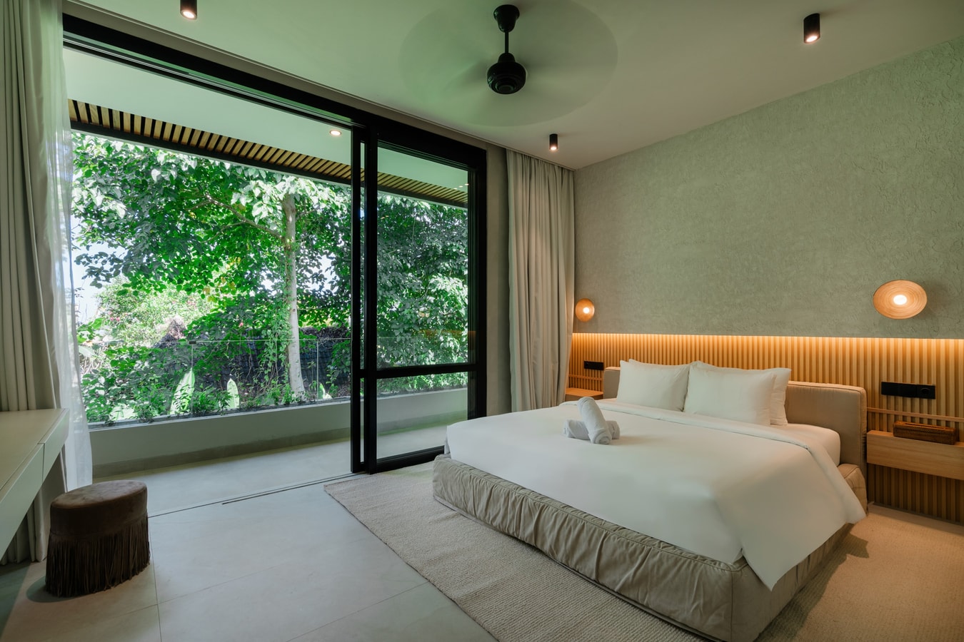 Serenity 5 - 2BR Paddy View Villa and Pool, Ubud in Ubud, Bali — image 7