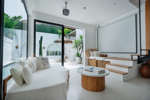Casa Mija - 1 Bedroom Villa with Pool, Canggu in Canggu, Bali — image 2