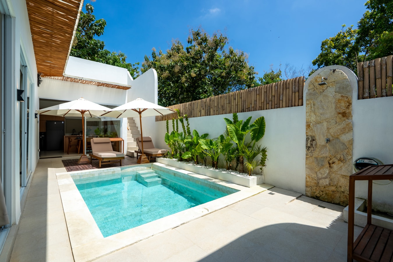2BR Uluwatu Villa: Pool & Sunset Deck | Near Beach in Ungasan, Bali — image 11