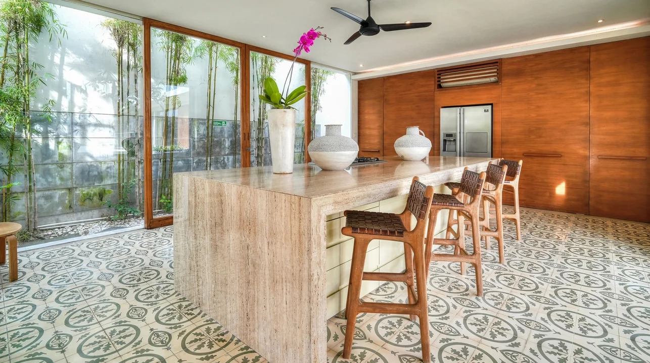 Stylish 5-Bedroom Designer Villa with Rooftop Jacuzzi & Rice Field Views in Canggu – BVI1657 — image 15