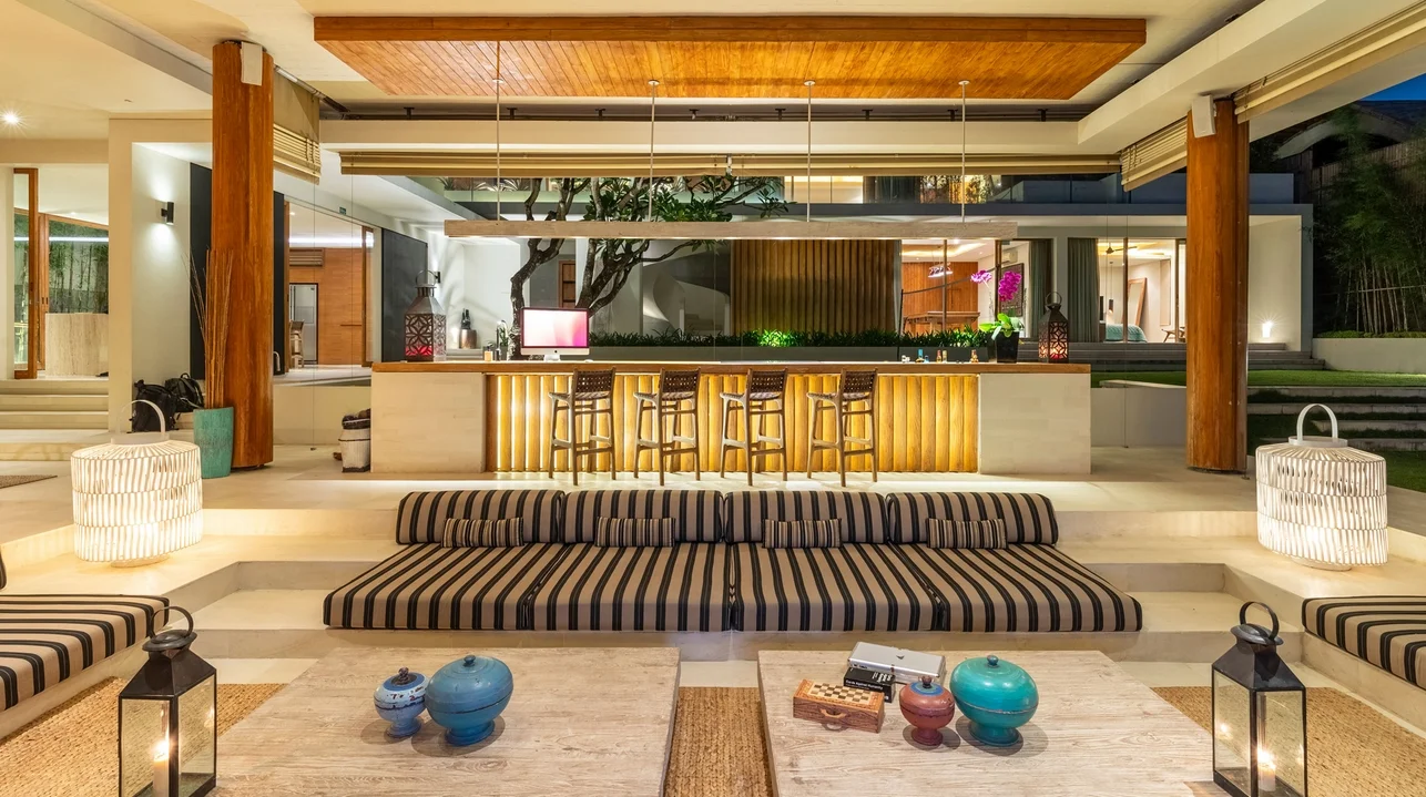 Stylish 5-Bedroom Designer Villa with Rooftop Jacuzzi & Rice Field Views in Canggu – BVI1657 — image 8