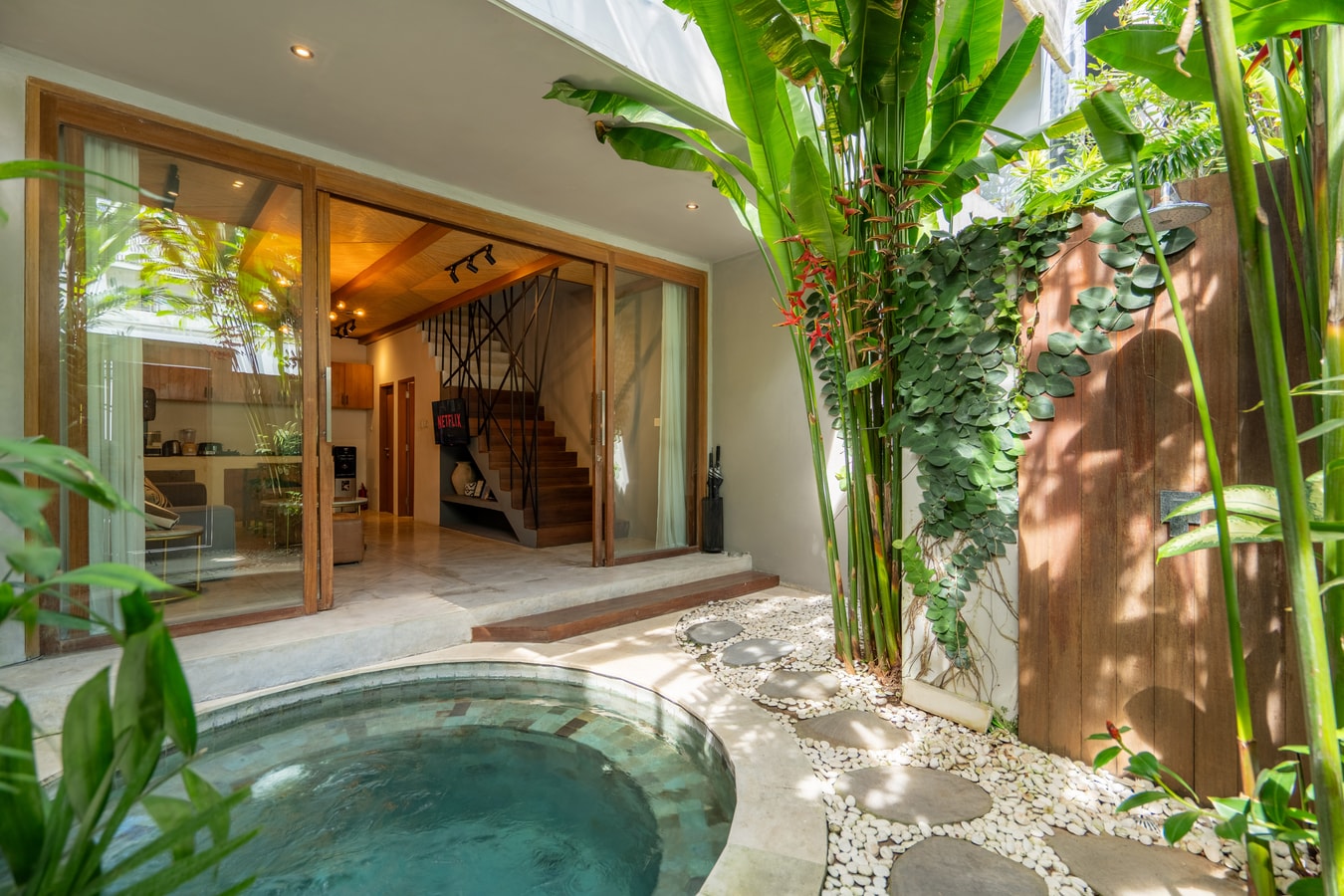 1BR Canggu | Pool, Near Batu Bolong Beach in Canggu, Bali — image 9