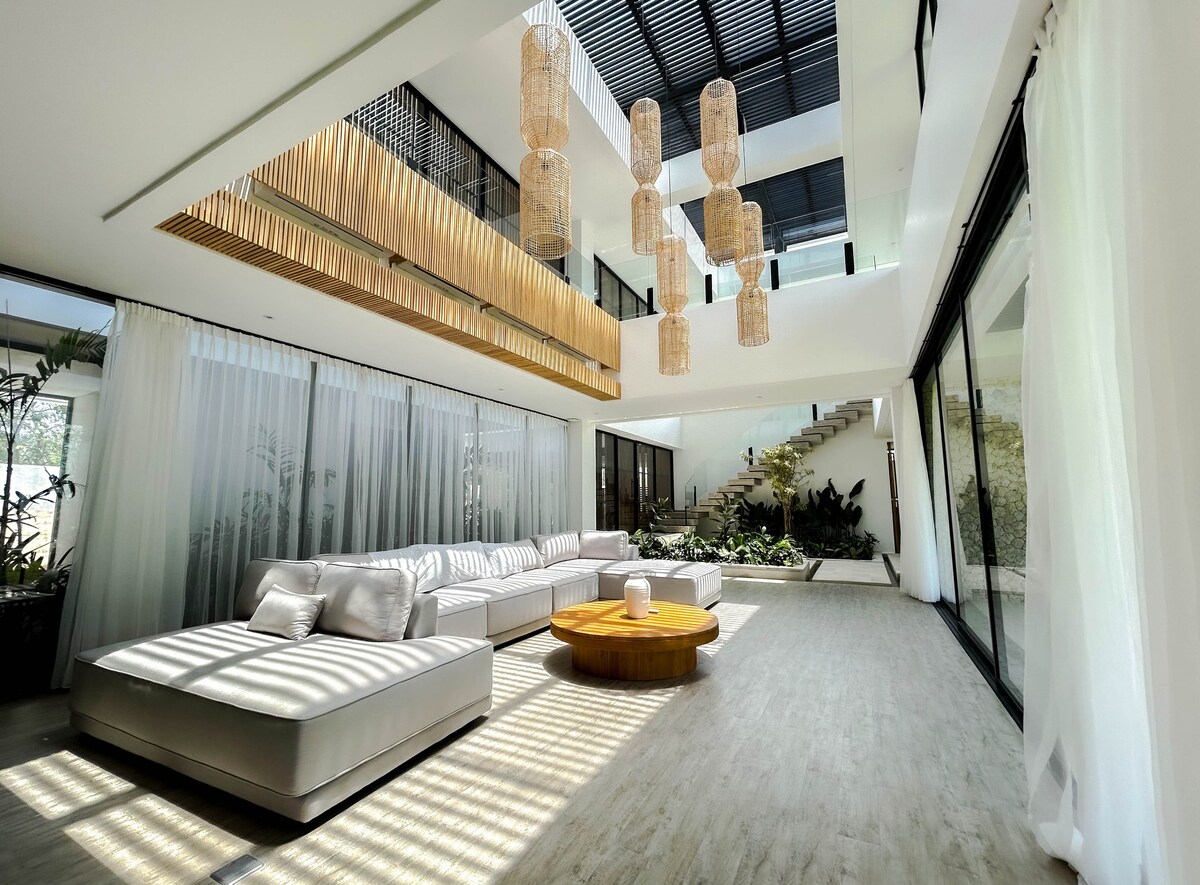 Zen Japanese Estate 6 Bedroom Private Villa in Canggu — image 7