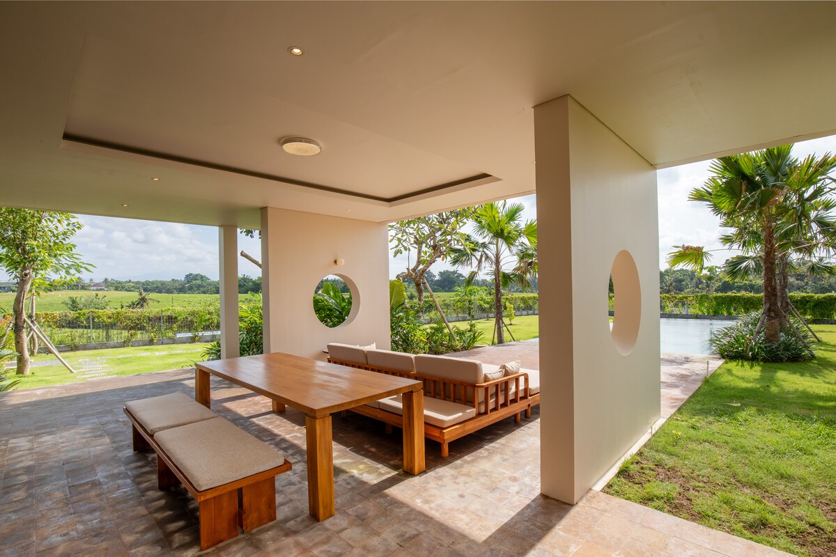 Hidden Nature Gem Private Villa in Tabanan