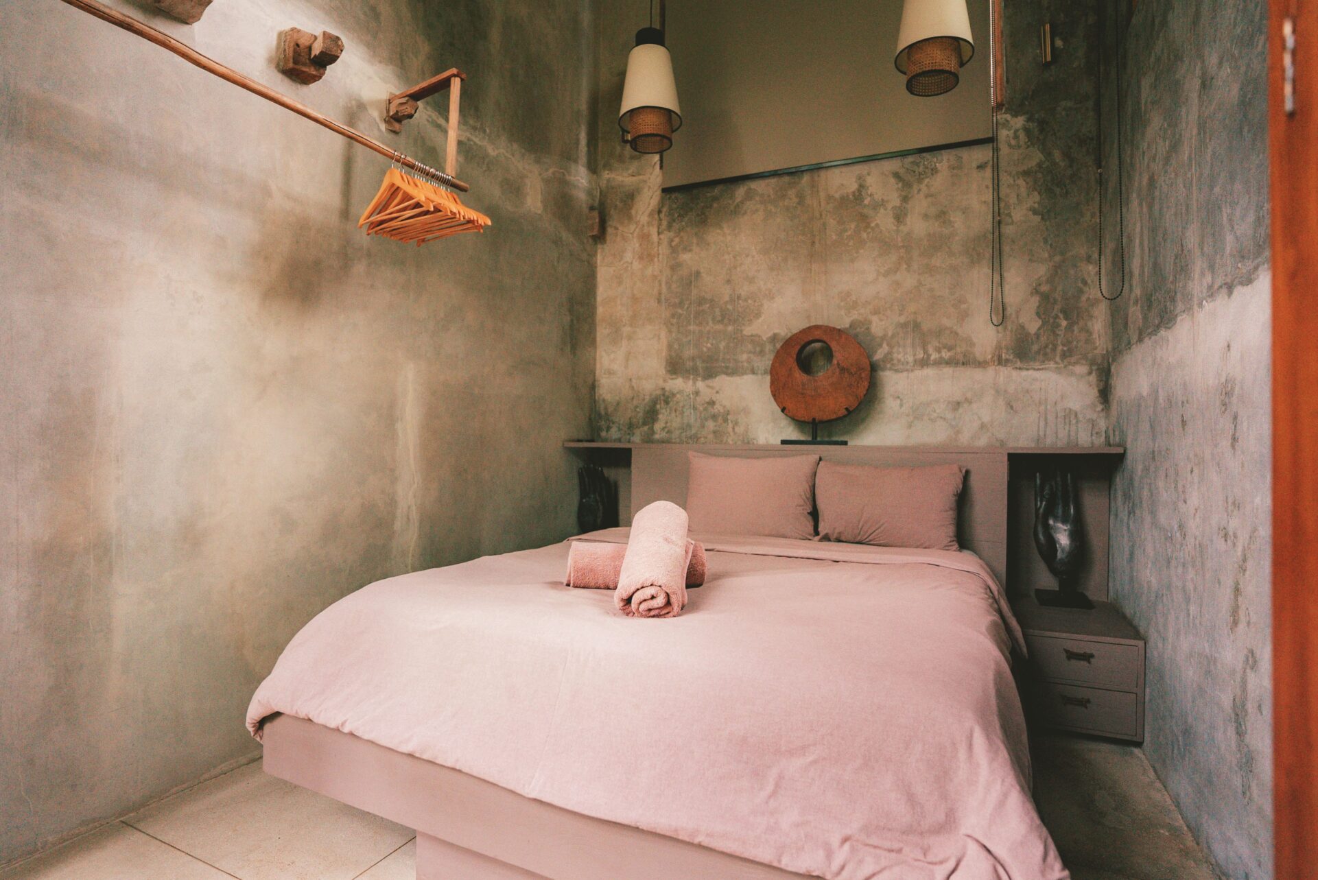 6 bedroom Wabi-Sabi with spacious garden in Pererenan — image 13