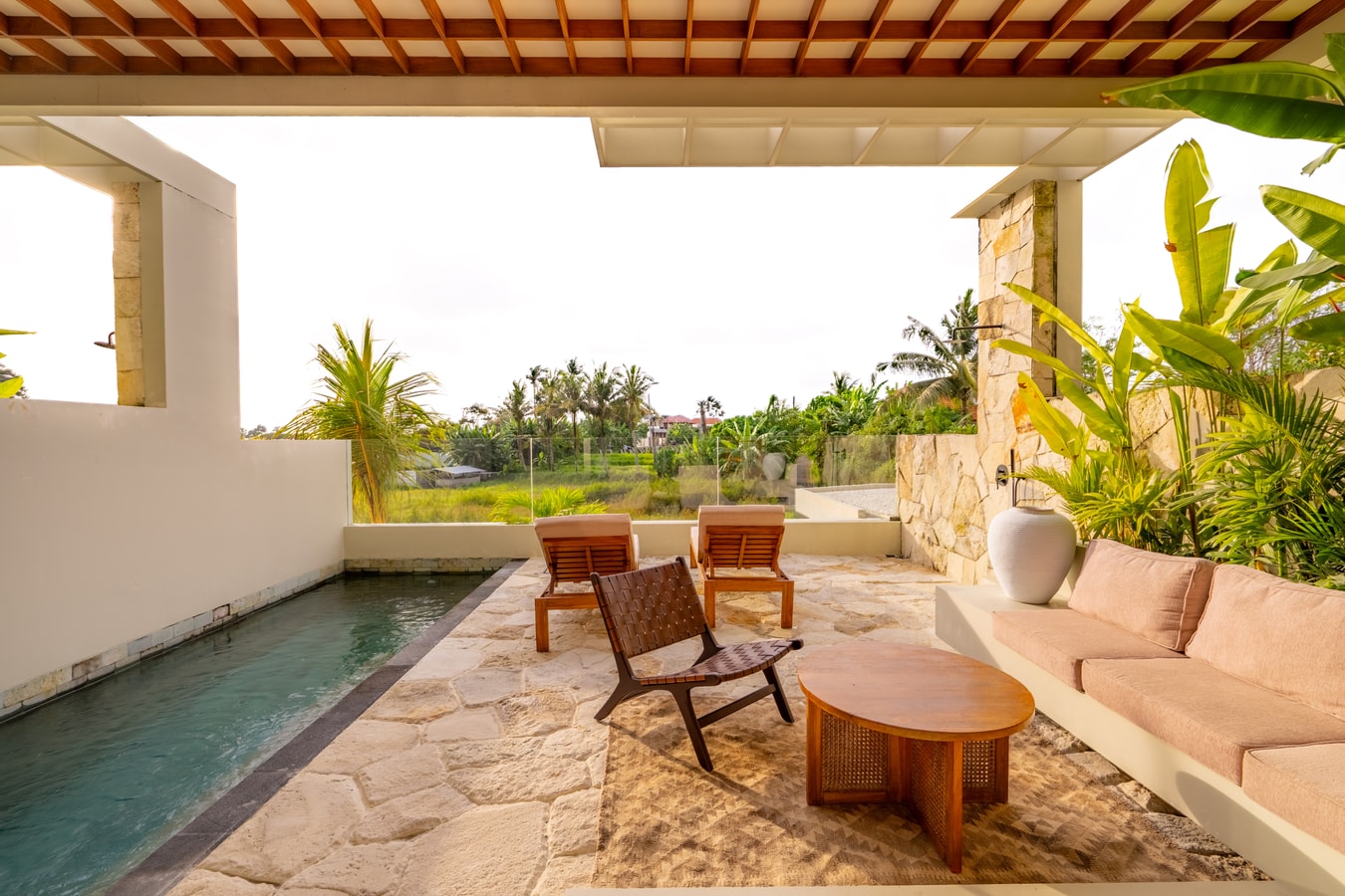 Elegant 1BR Canggu | Pool & Sunset Paddy Balcony in Canggu, Bali — image 11