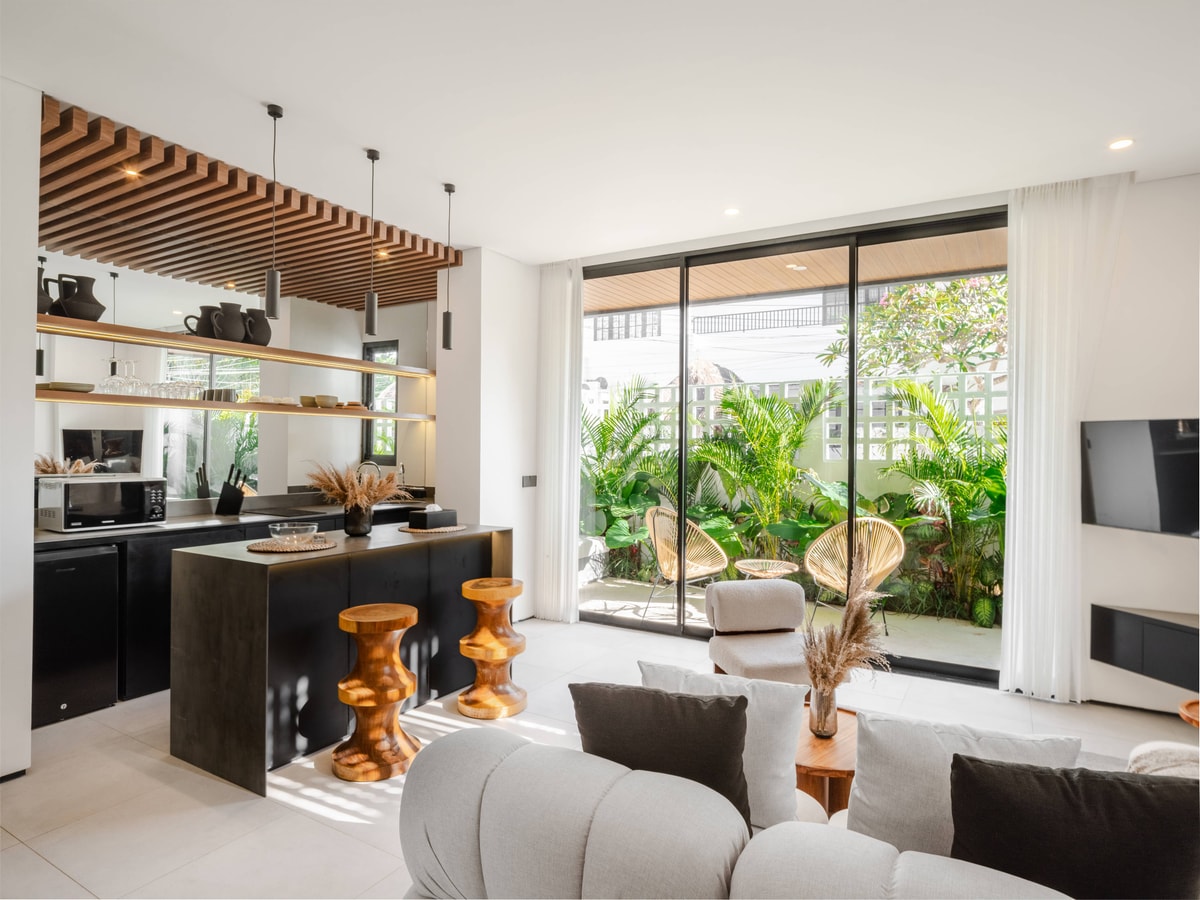 1BR Private Suite with Shared Pool in Canggu, Bali — image 15