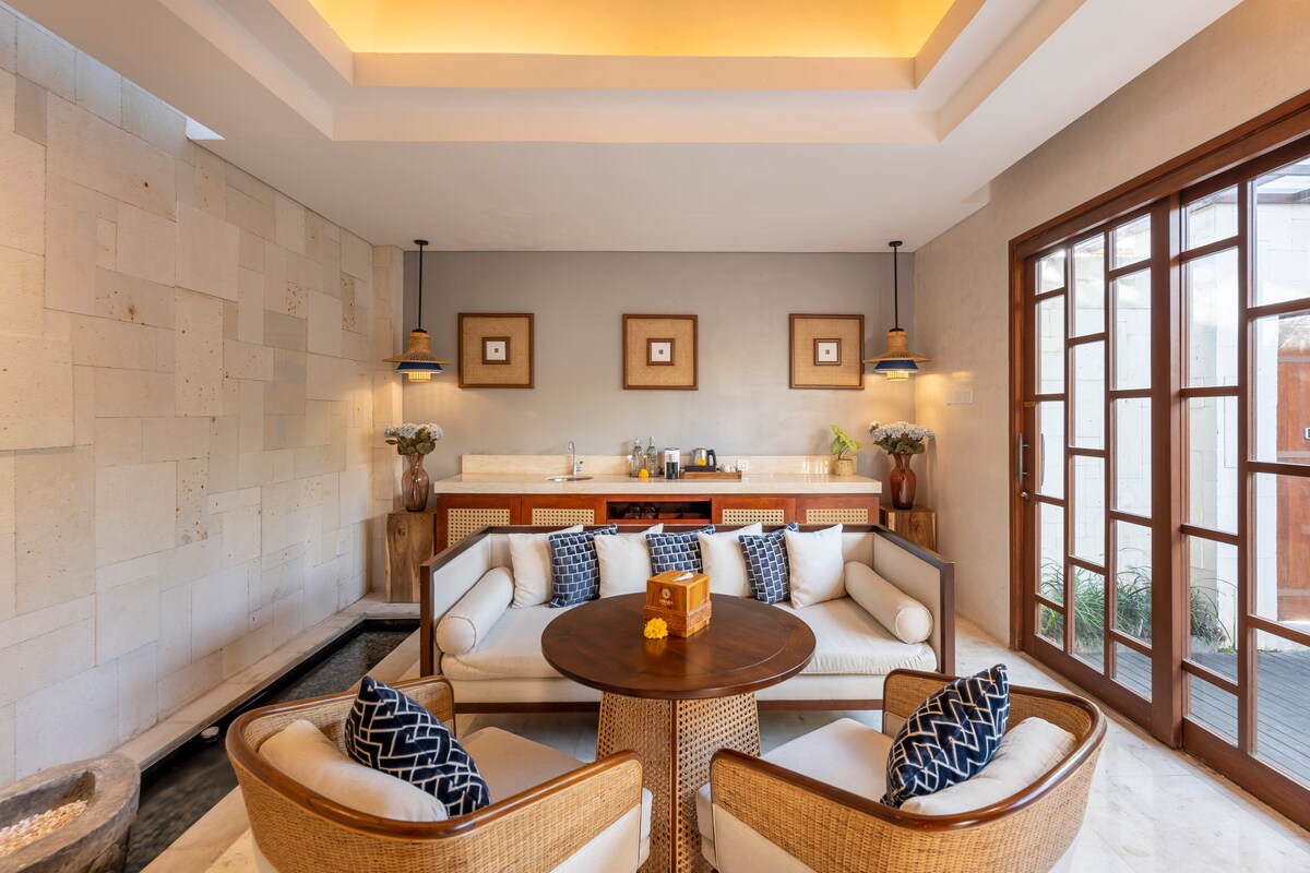 Ultimate Jungle Romance 1 Bedroom Private Villa in Ubud — image 10