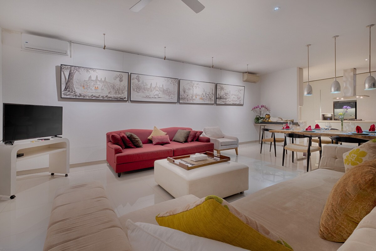 Elegant Whitewashed Haven 3 Bedroom Private Villa in Canggu — image 6