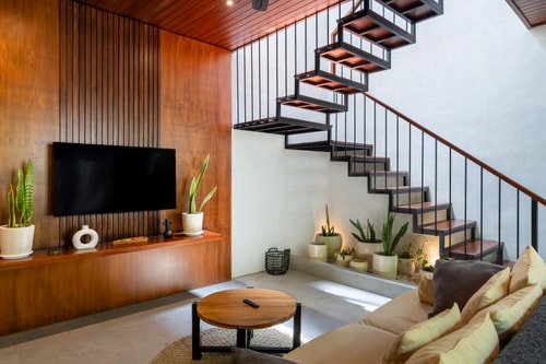 Raya - 2BR Villa with Pool, Near Echo Beach Canggu in Pererenan, Bali — image 8