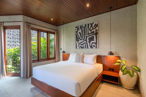 Raya - 2BR Villa with Pool, Near Echo Beach Canggu in Pererenan, Bali — image 6