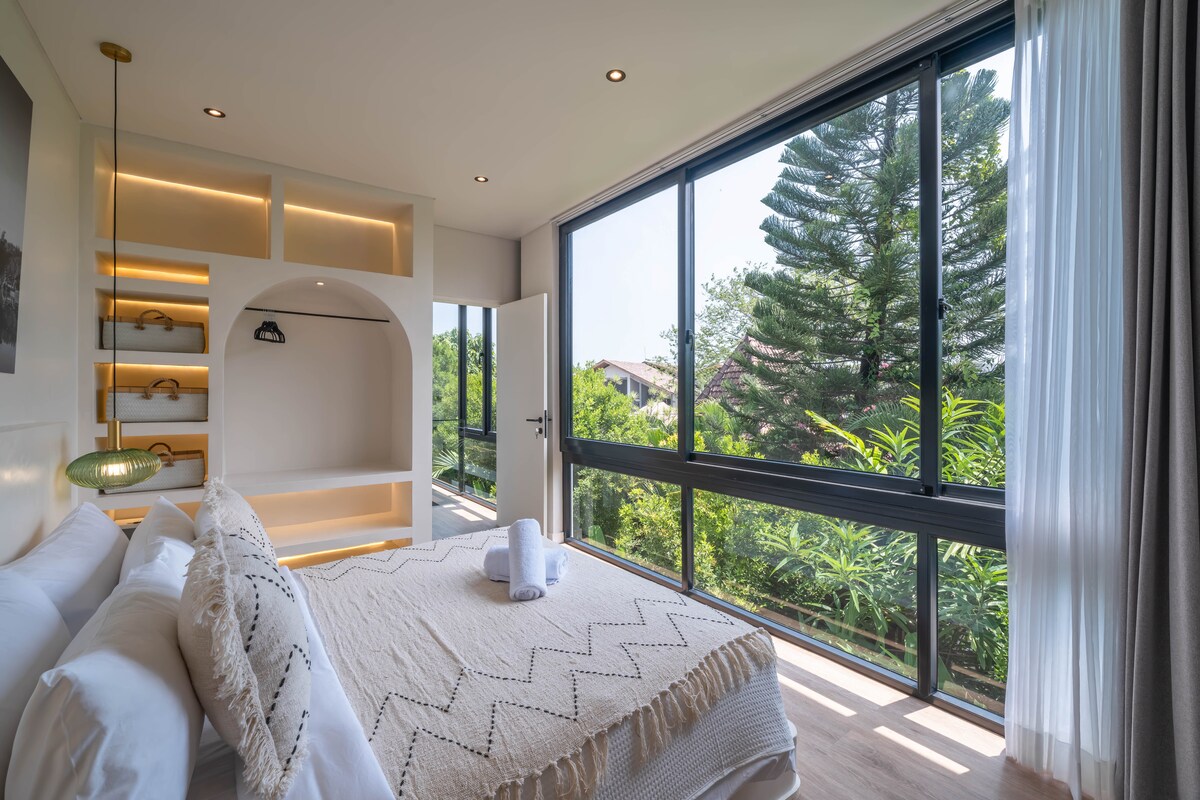 Villa Maverick — 4BR Villa Rental in Canggu — image 1