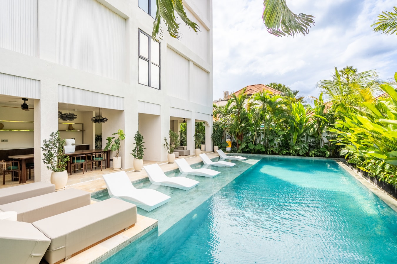 1BR Canggu Beachside | Rooftop Gym, Pool & Sauna in Canggu, Bali — image 3