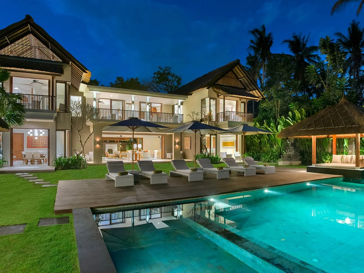 Luxury 5-Bedroom Beachside Villa with Pool & Garden Oasis – BVI3930 — image 3