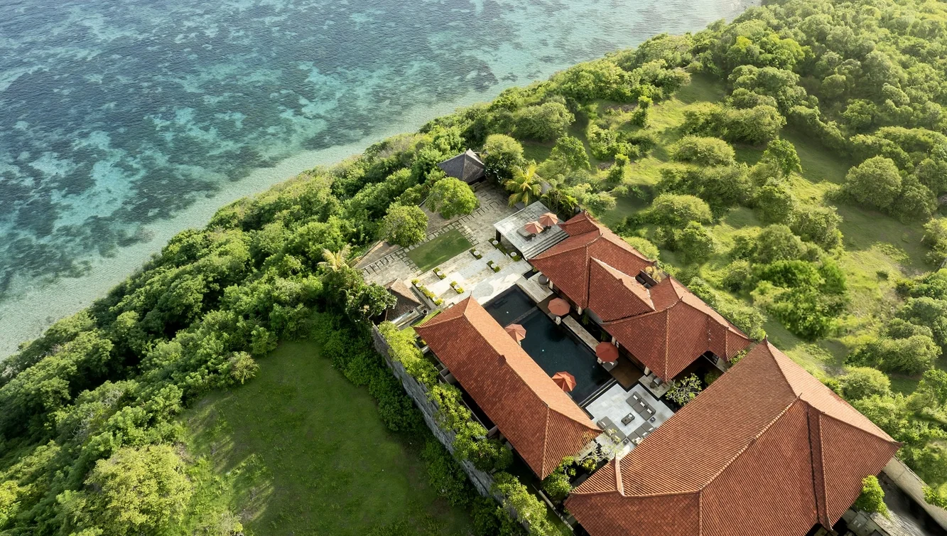 7BR Luxury Cliffside Villa with Ocean View in Uluwatu – BVI54326