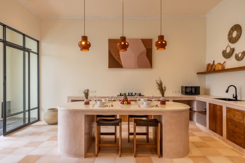 Berawa 1BR Luxury Villa | Pool, Walk to Cafés in Canggu, Bali — image 2