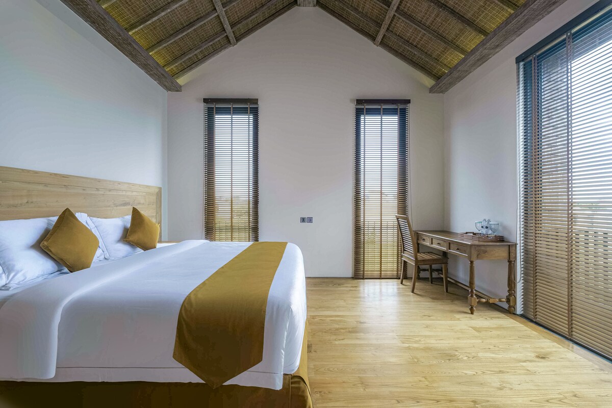 Lush Modern Hideaway 3 Bedroom Private Villa in Canggu