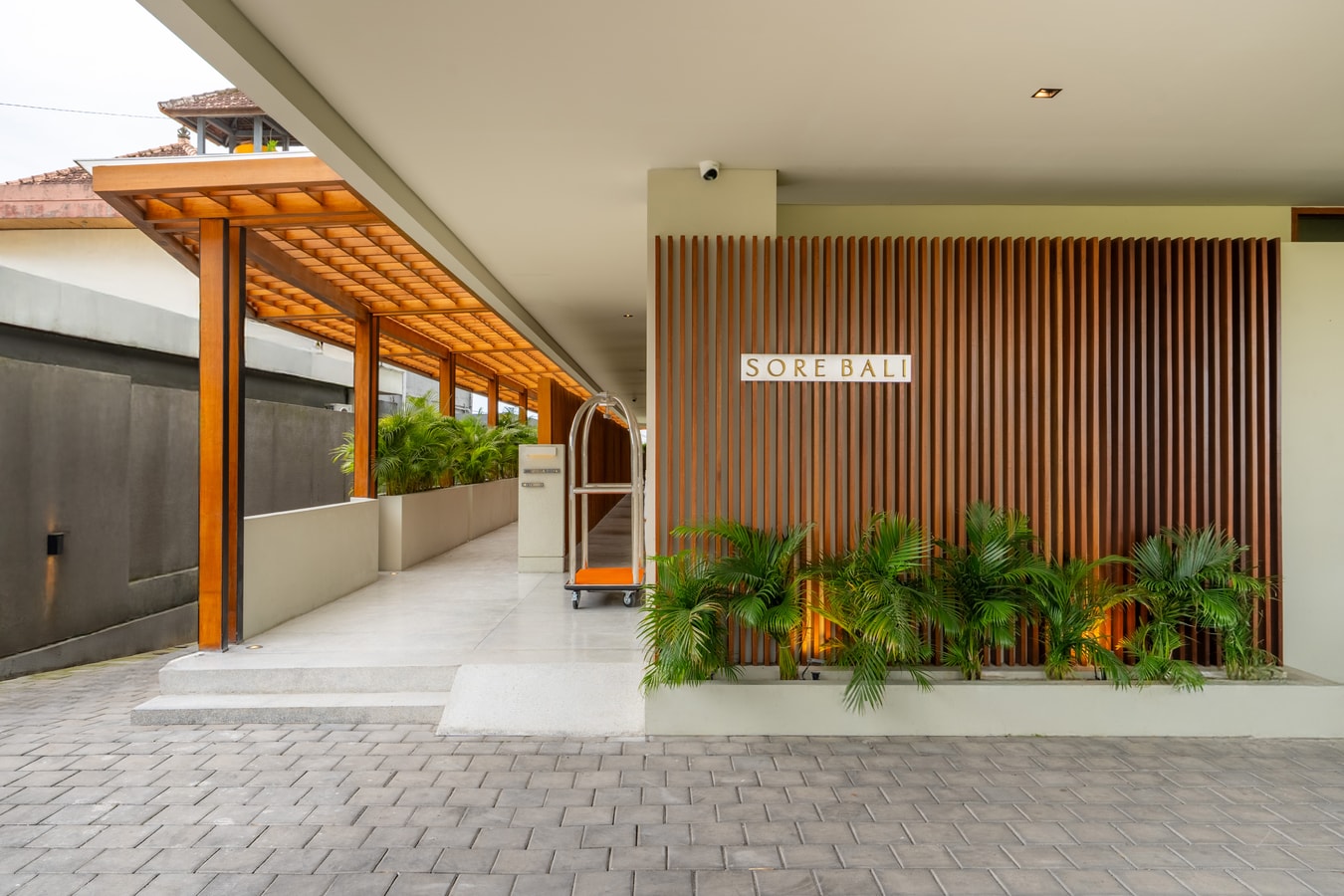 Refined 1BR Canggu Rice Field Balcony Villa & Pool in Canggu, Bali — image 17