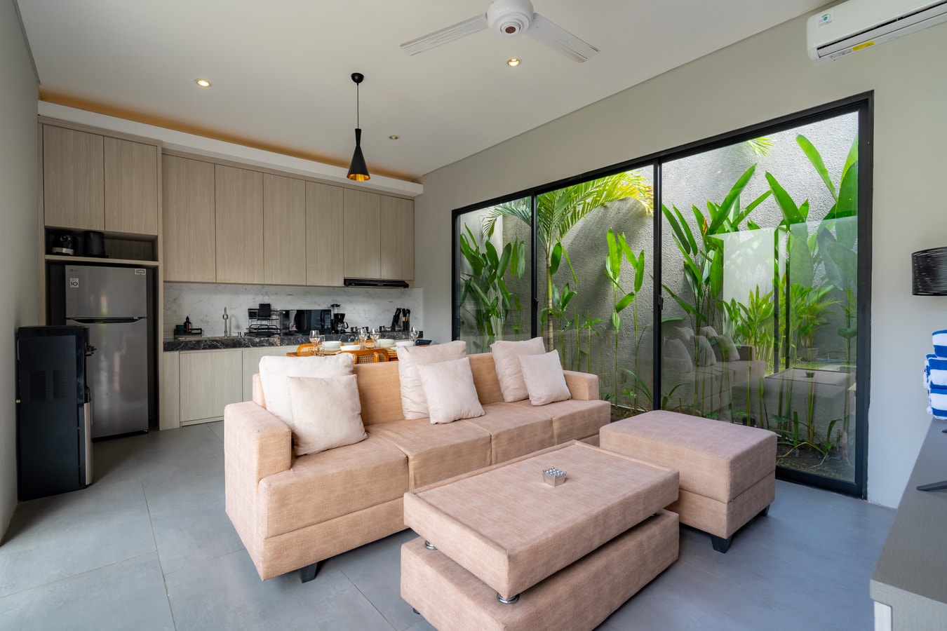 D'Pavilion A5 - 3 Bedroom Villa with Pool, Seseh in Pererenan, Bali — image 3