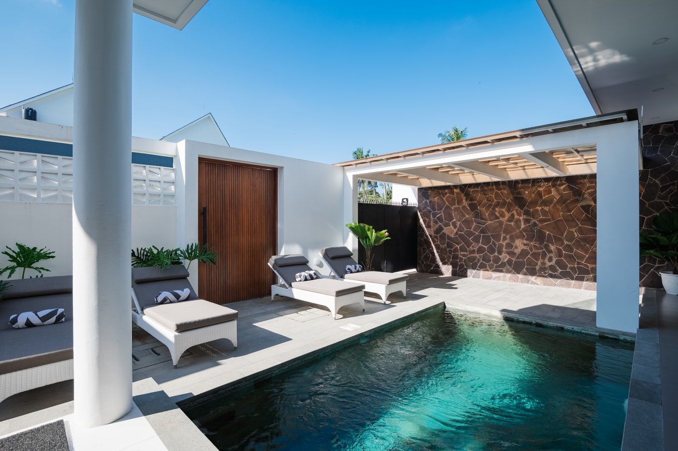 Sky Beach Villa - 2BR with BBQ and Pool, Seseh in Canggu, Bali — image 13
