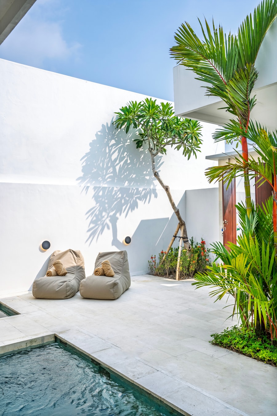 Modern Canggu 2BR Tropical Villa | Pool & Rooftop in Canggu, Bali — image 13
