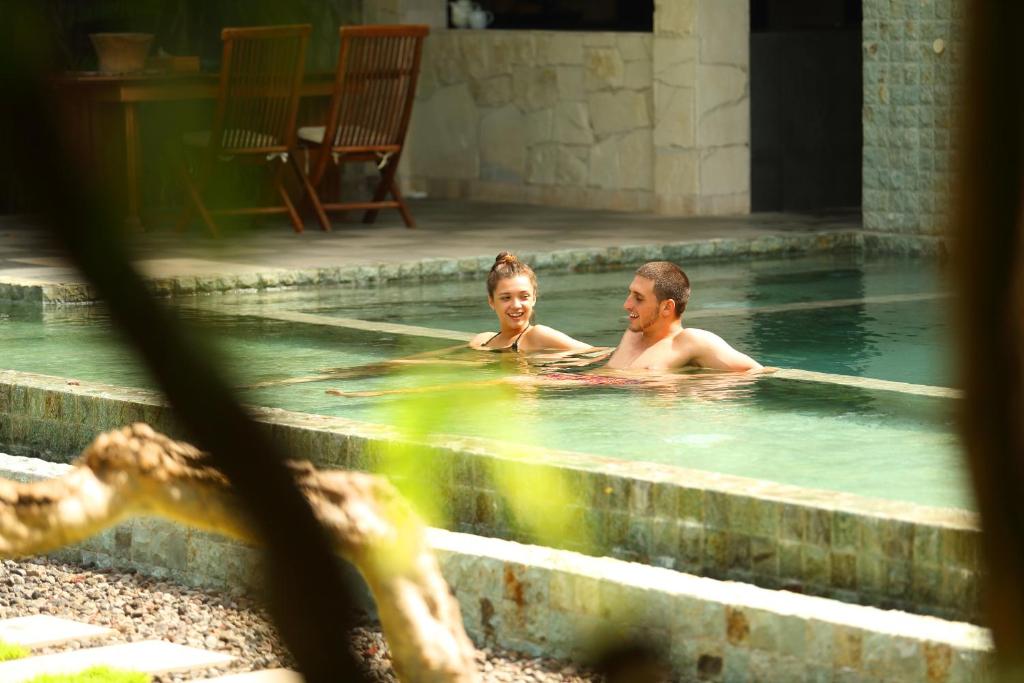 Royal Coastal Retreat 2 Bedroom Private Villa in Jimbaran — image 3