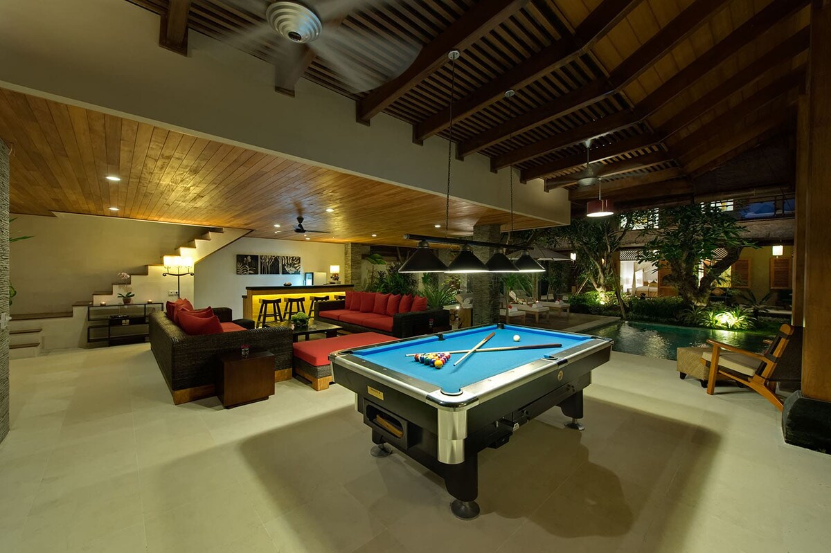 Kinaree villa — 4BR Villa Rental in Seminyak