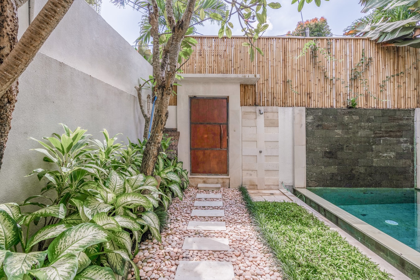 2BR Canggu Villa | Pool, 7 mins to Pererenan Beach in Pererenan, Bali — image 13