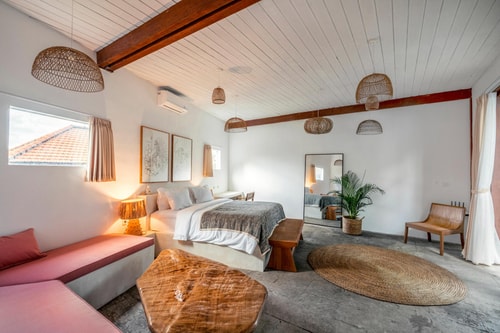 Boutique 1BR Escape near Batu Belig Beach in Canggu, Bali — image 2