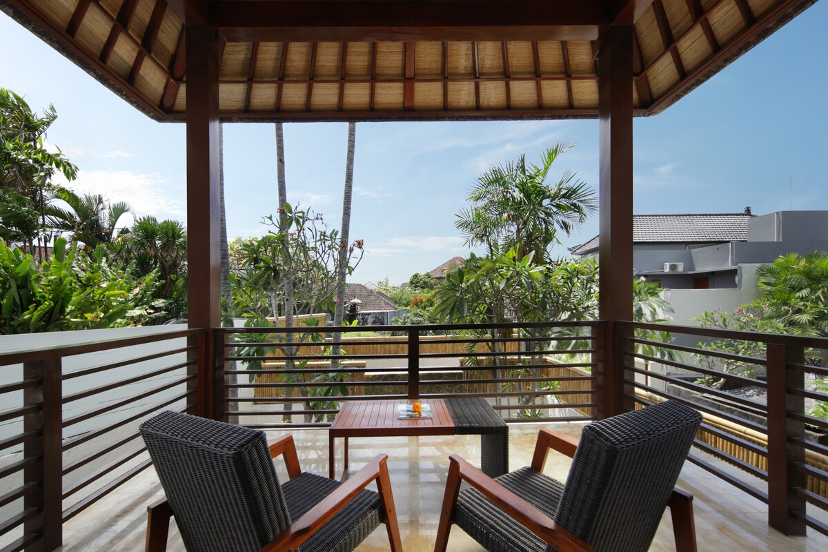 Homely Surf Sanctuary 3 Bedroom Private Villa in Canggu