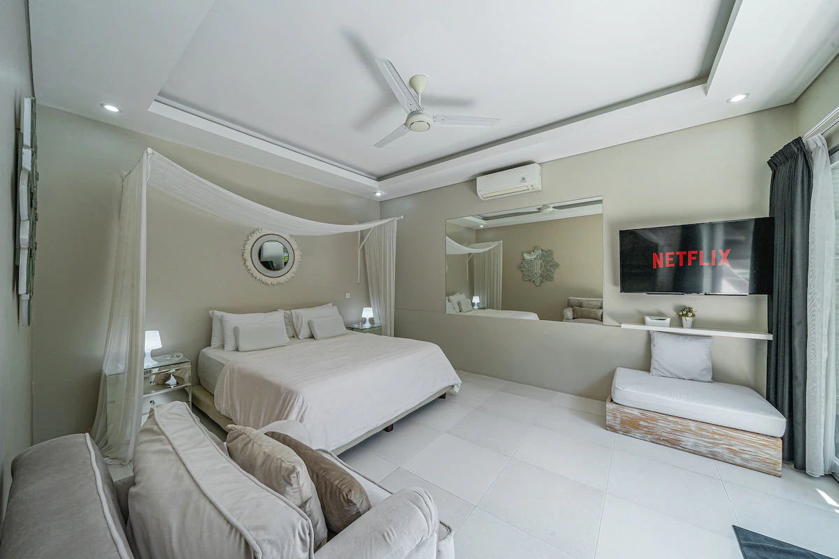 Bali Om Center — 5BR Villa Rental in Canggu — image 4