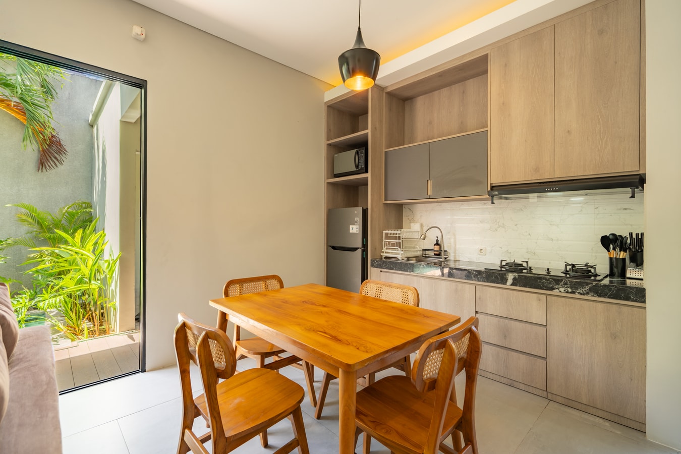 Three Bedroom Villa in Pererenan, Bali — image 5
