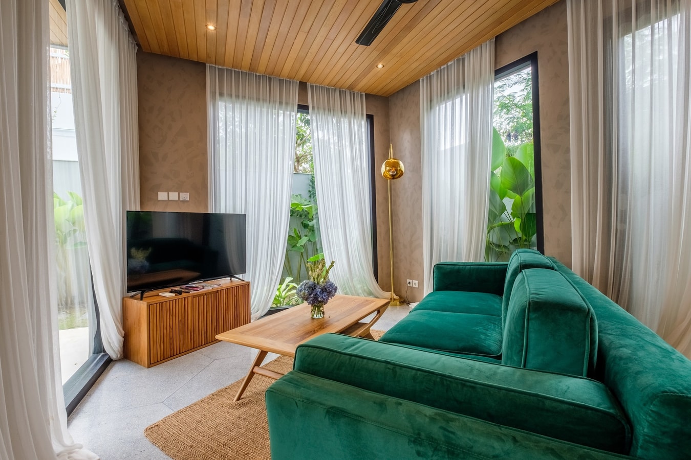 3BR Serene Family Villa | Near Batu Bolong Beach in Canggu, Bali — image 3