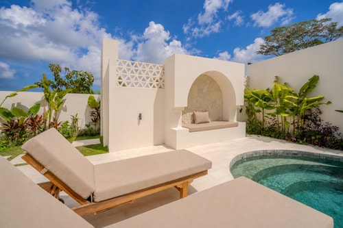 Aintrazy - 3BR Pool and Paddy View Villa, Uluwatu in Pecatu, Bali — image 16
