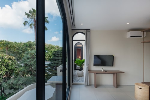 Casa Écru 2 - NEW 3 Bedroom Villa with Pool Berawa in Tibubeneng, Bali — image 6